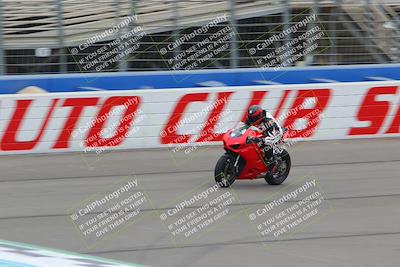 media/Oct-15-2022-Fastrack Riders (Sat) [[9a18b22502]]/Level4/Start Finish 900am/